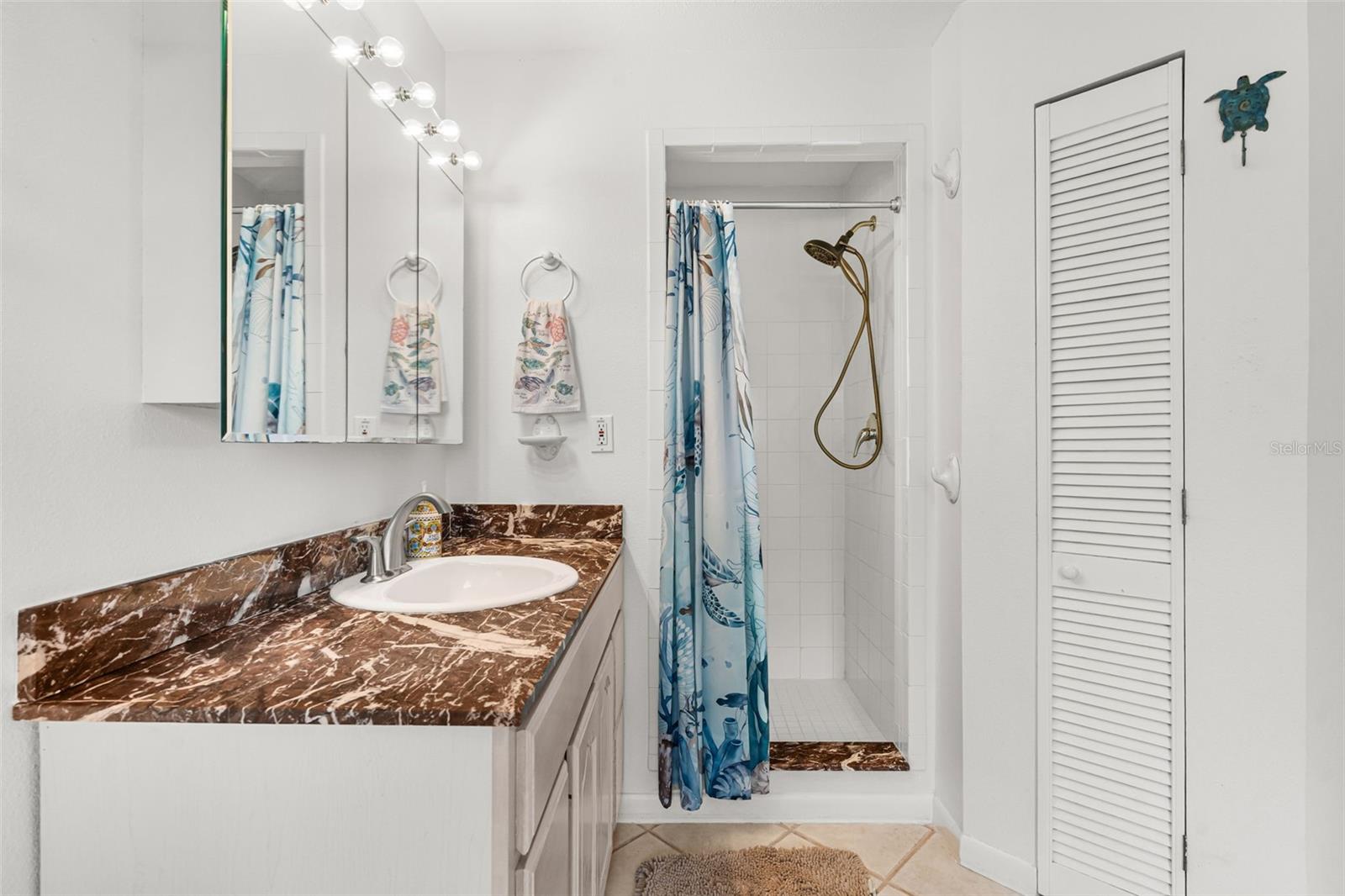 Image 25 of 47 For 4819 Palmetto Point Drive