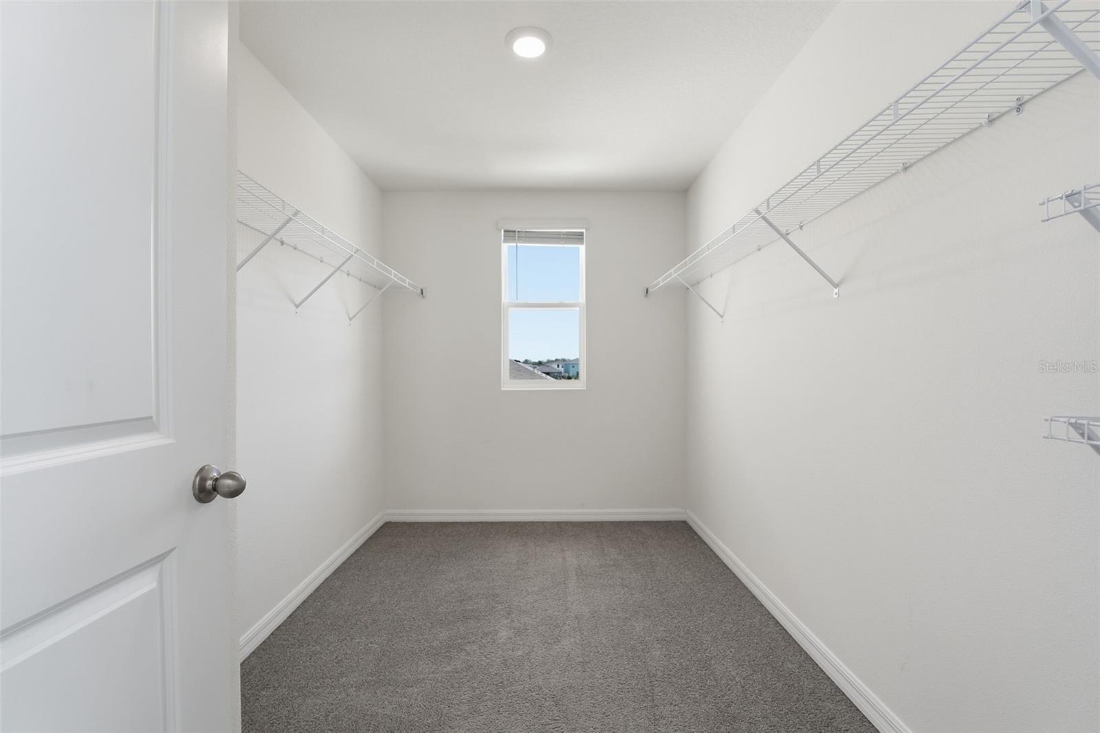 Image 24 of 51 For 10215 Charlotte Drive