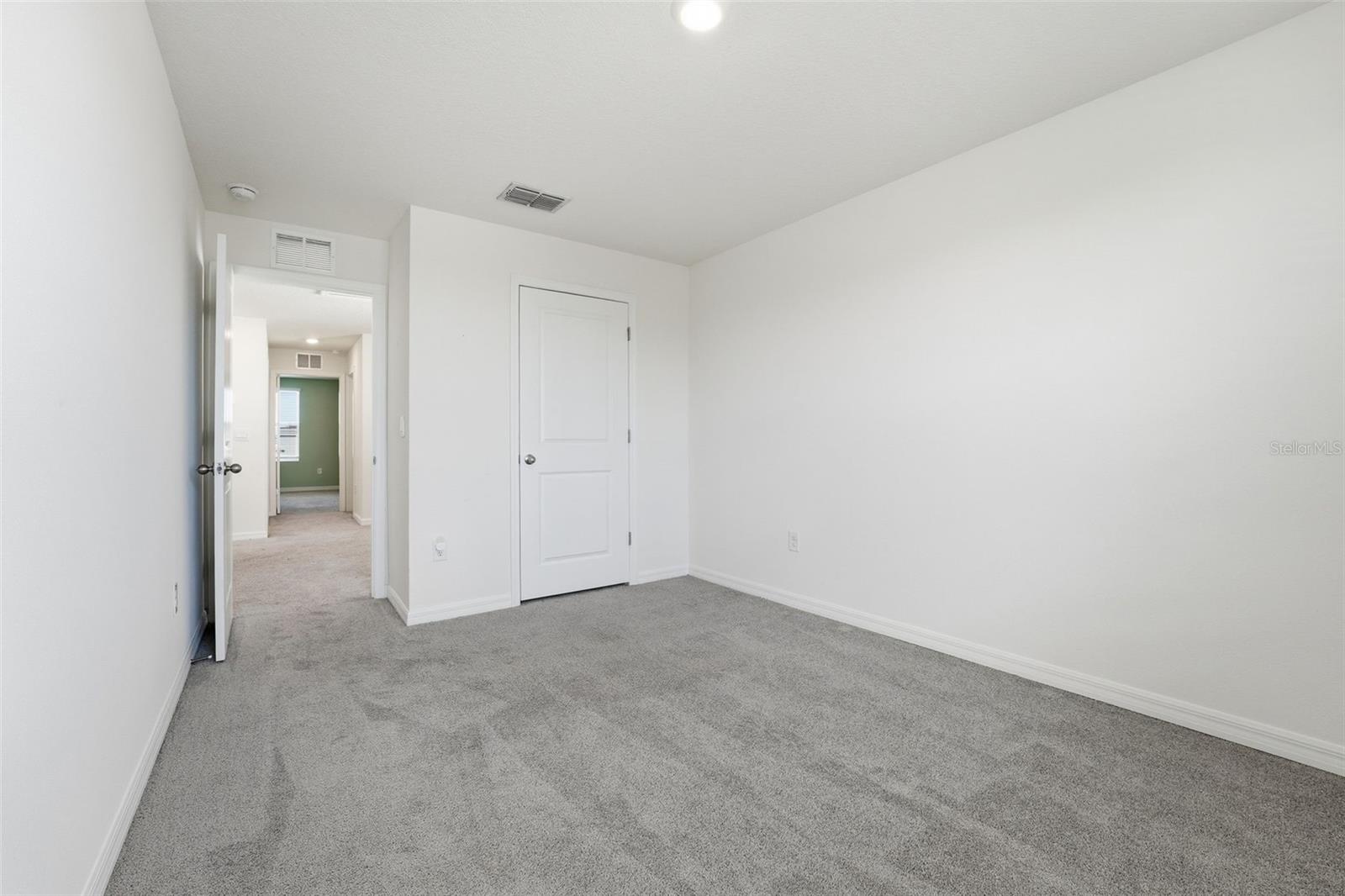 Image 29 of 51 For 10215 Charlotte Drive