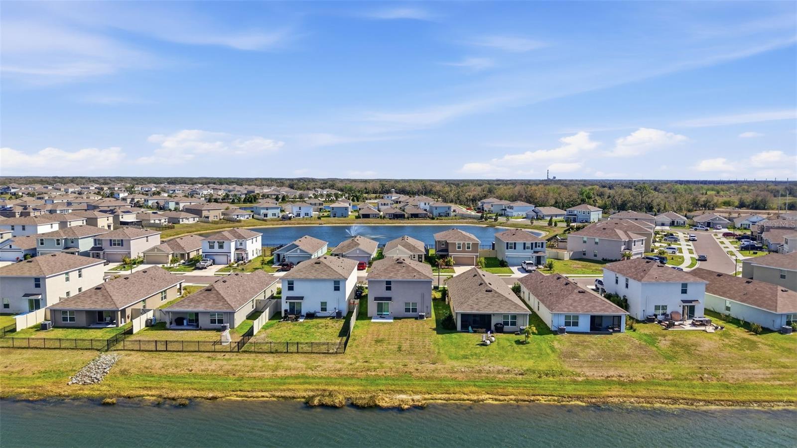 Image 38 of 51 For 10215 Charlotte Drive