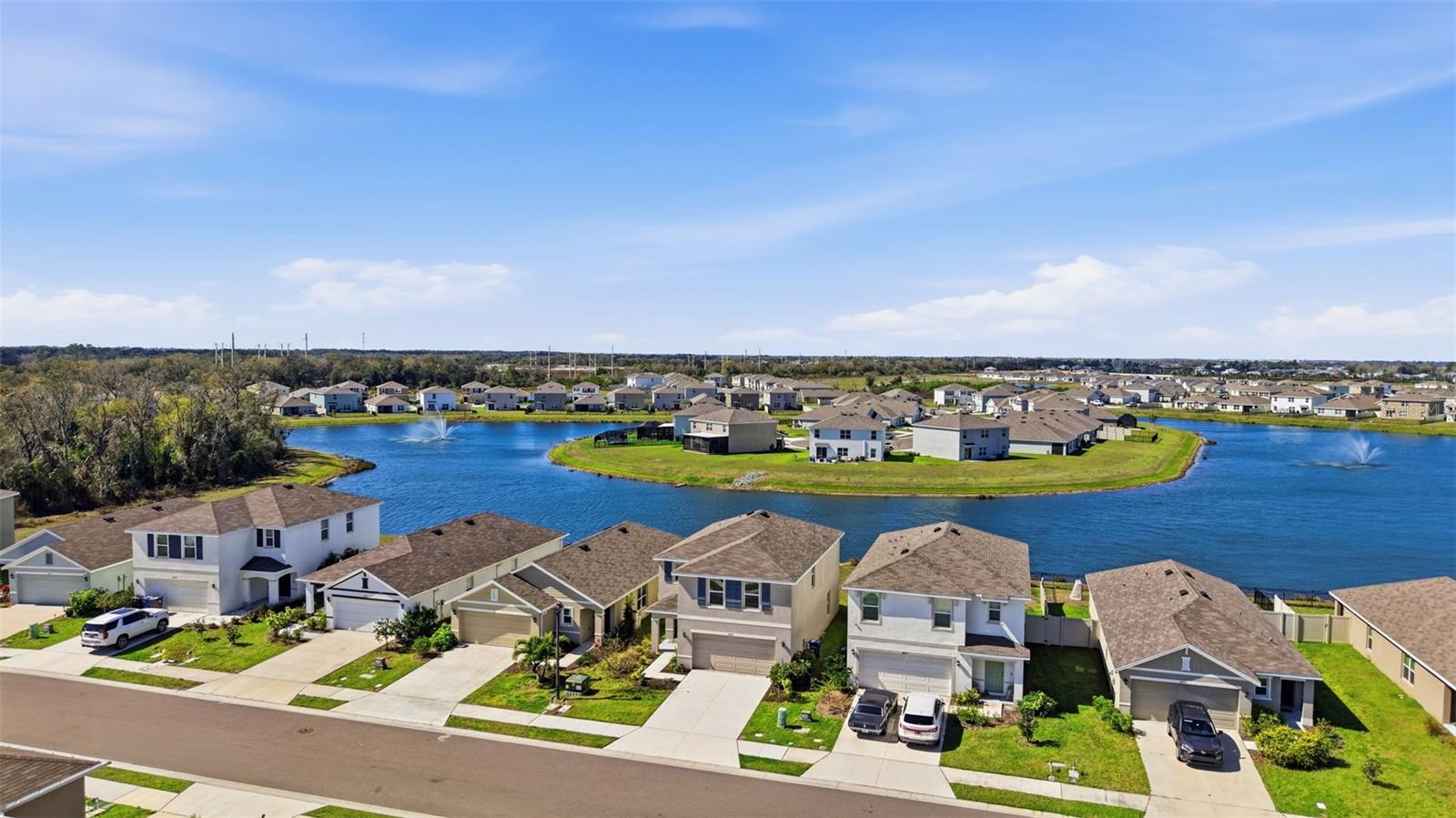 Image 40 of 51 For 10215 Charlotte Drive