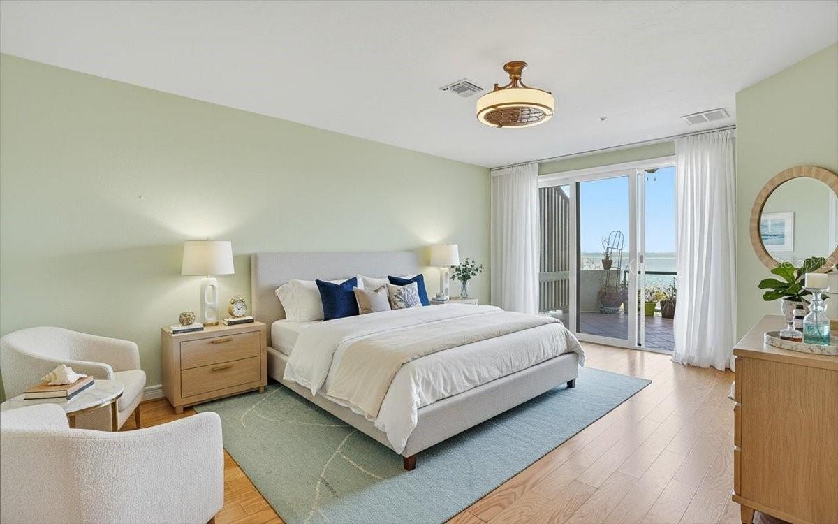 Image 21 of 46 For 380 Gulf Of Mexico Drive 515