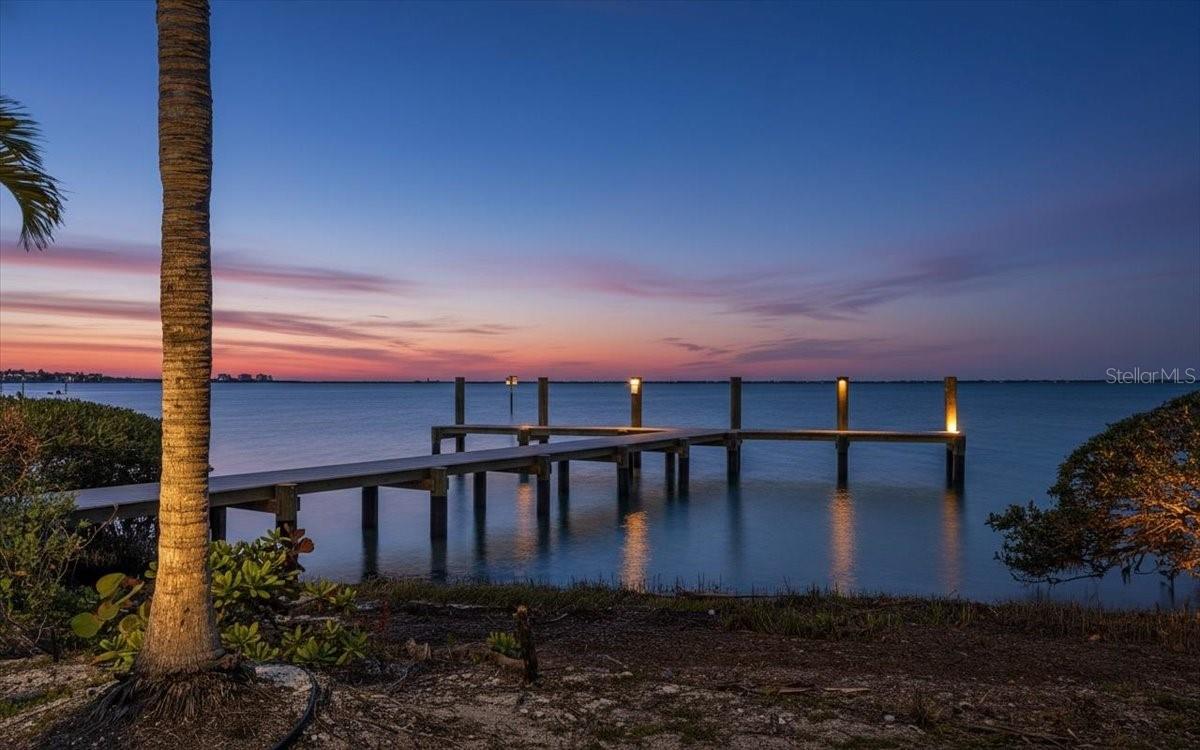 Image 44 of 46 For 380 Gulf Of Mexico Drive 515