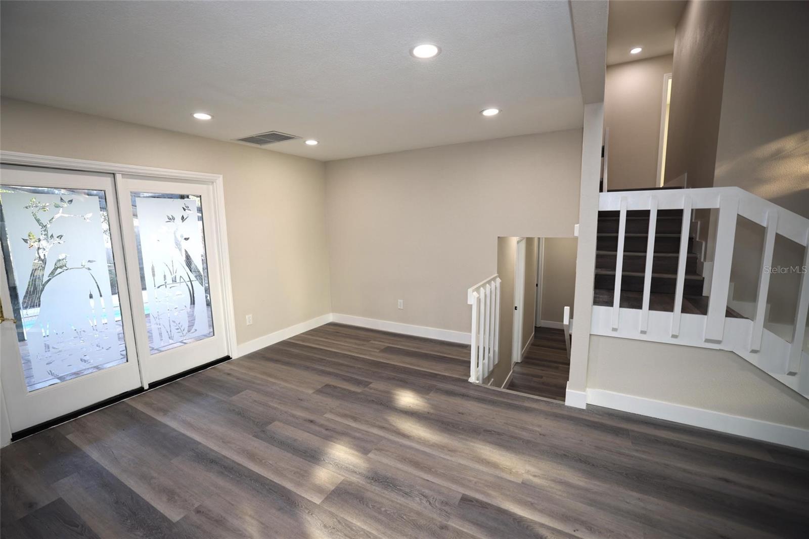 Image 24 of 59 For 5667 Creekwood Drive