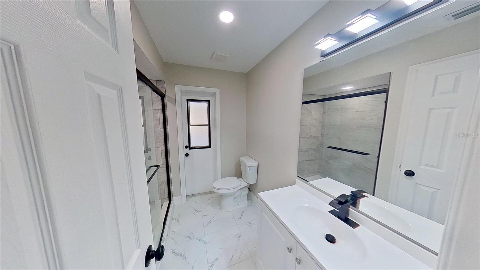 Image 25 of 59 For 5667 Creekwood Drive