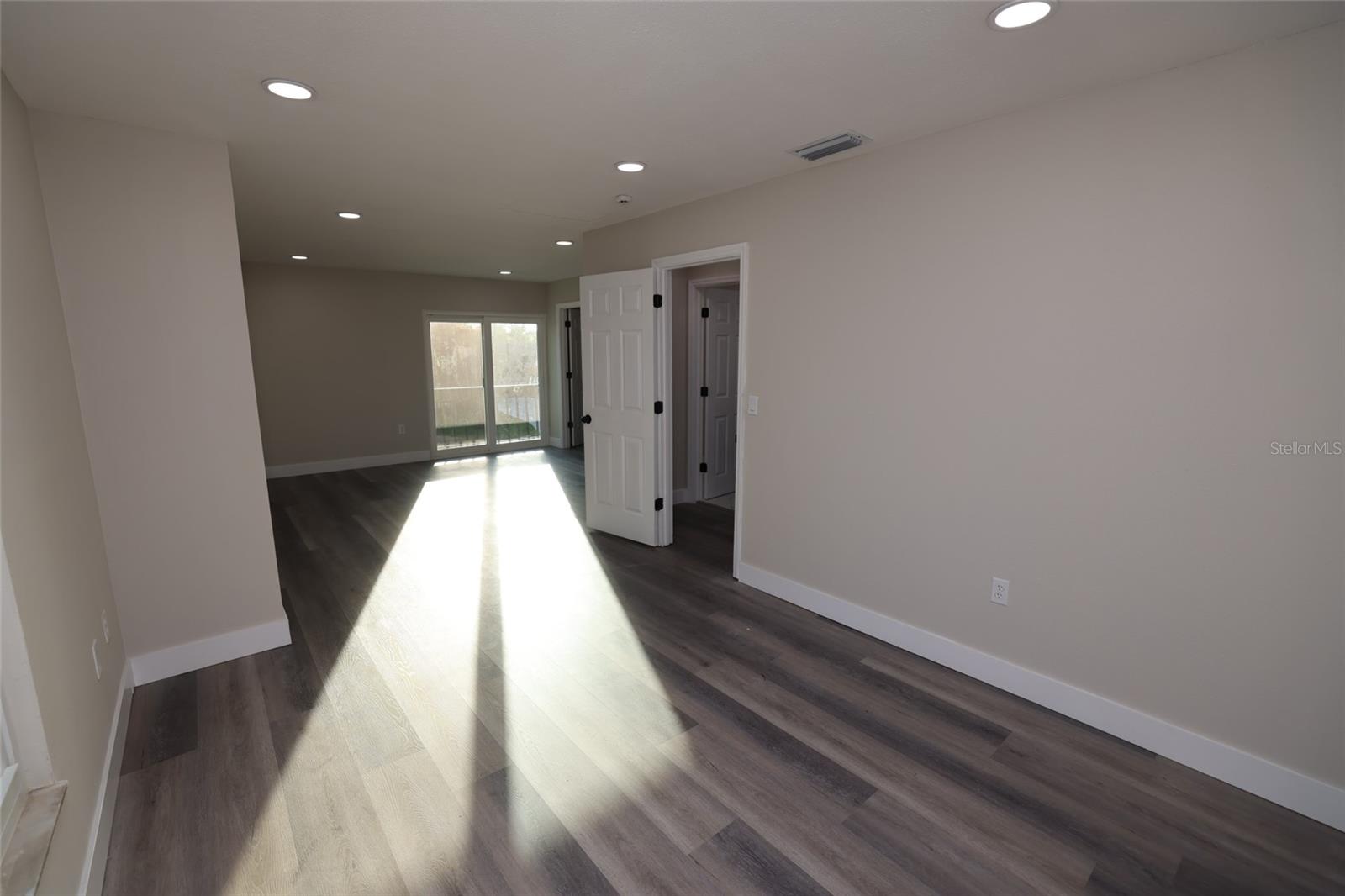 Image 41 of 59 For 5667 Creekwood Drive