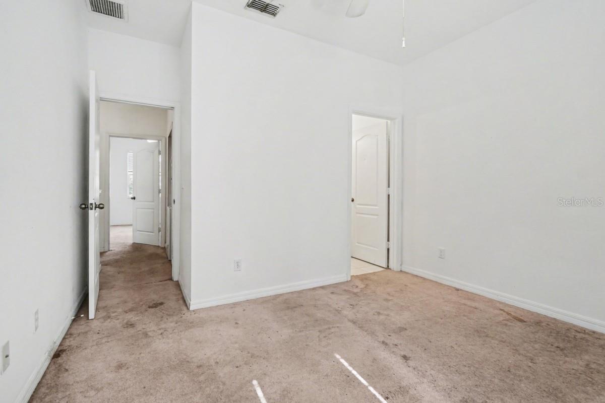 Image 12 of 29 For 9310 Flowering Cottonwood Road 3