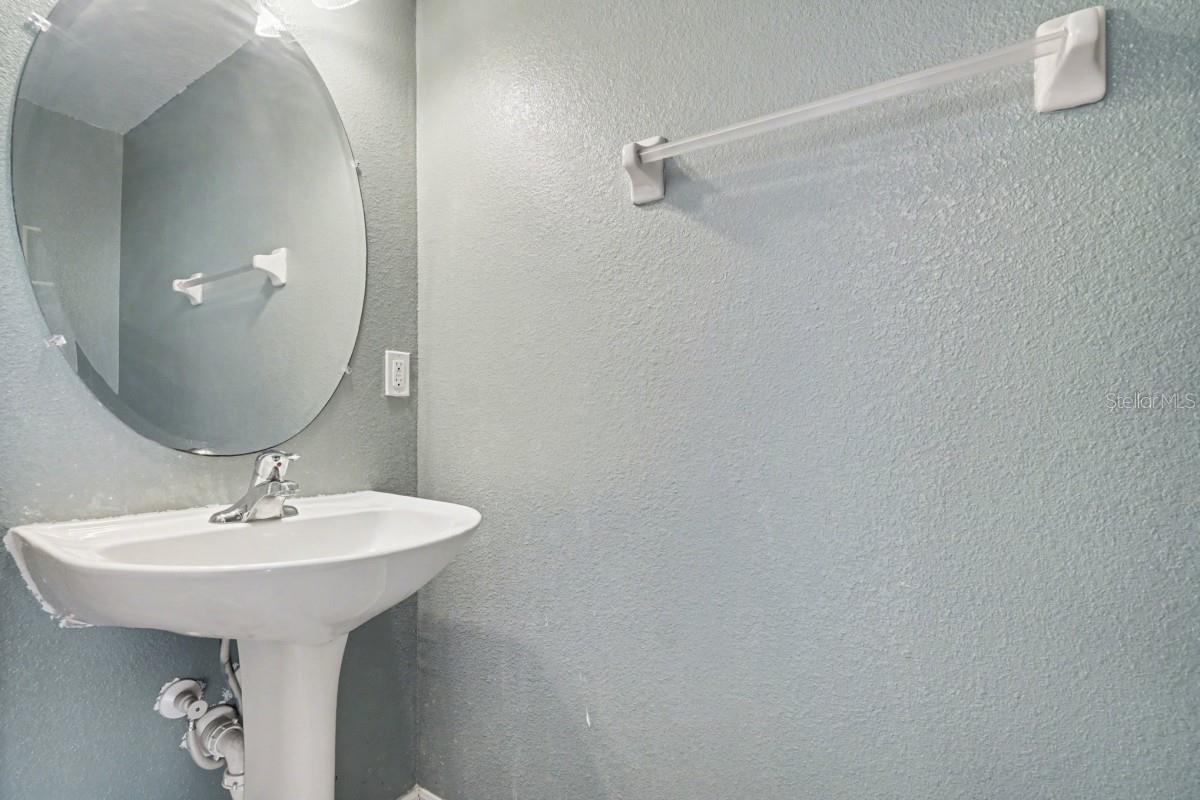 Image 20 of 29 For 9310 Flowering Cottonwood Road 3