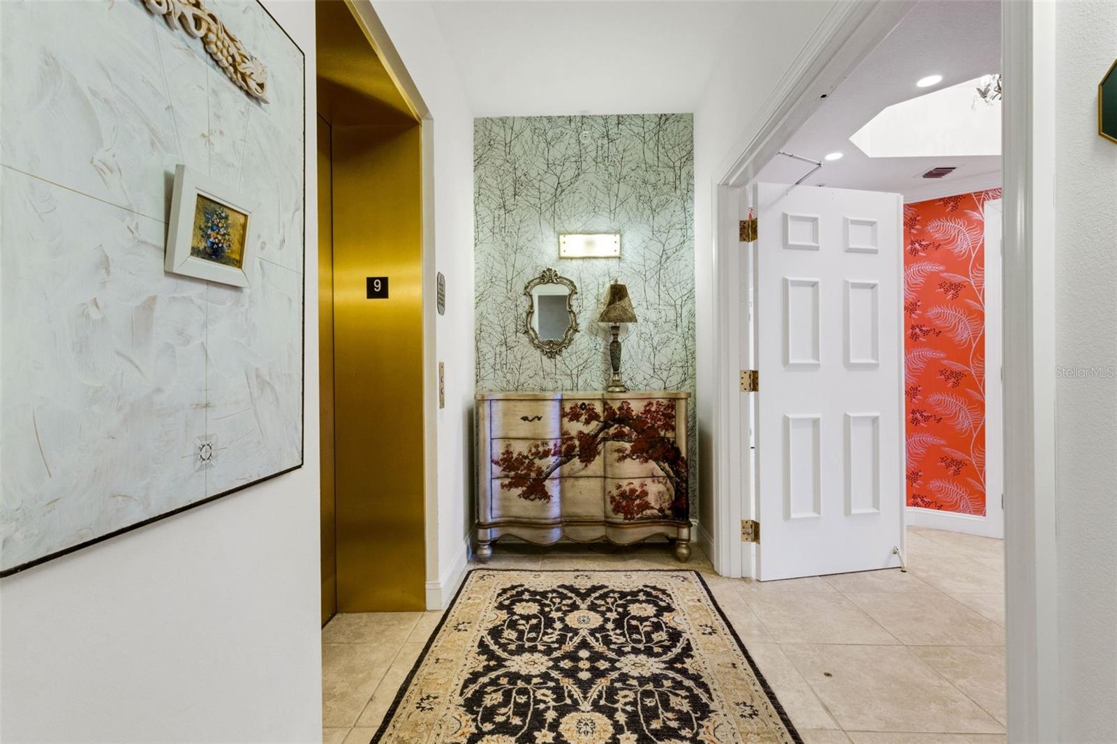 Image 18 of 98 For 505 Orange Avenue 901