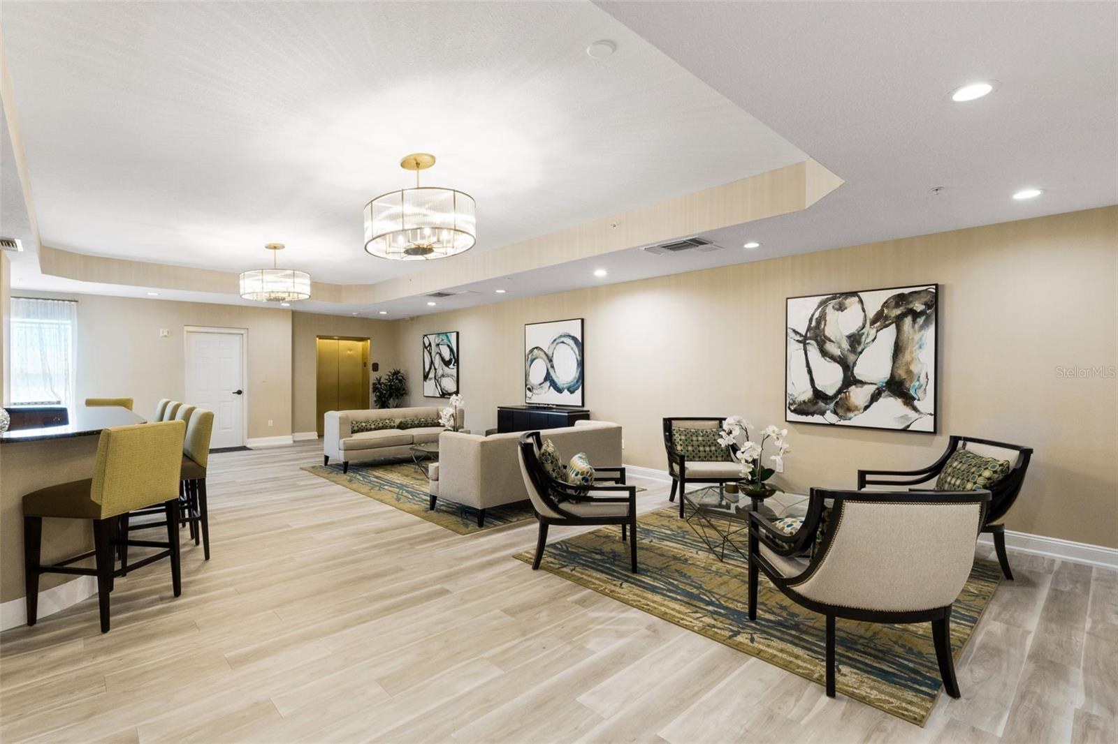 Image 4 of 98 For 505 Orange Avenue 901