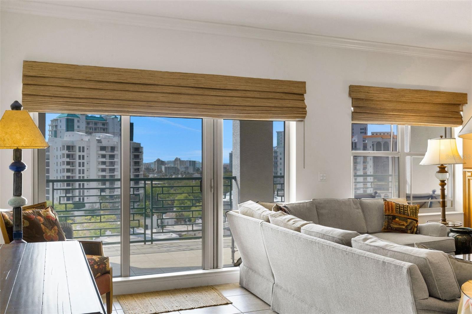 Image 42 of 98 For 505 Orange Avenue 901