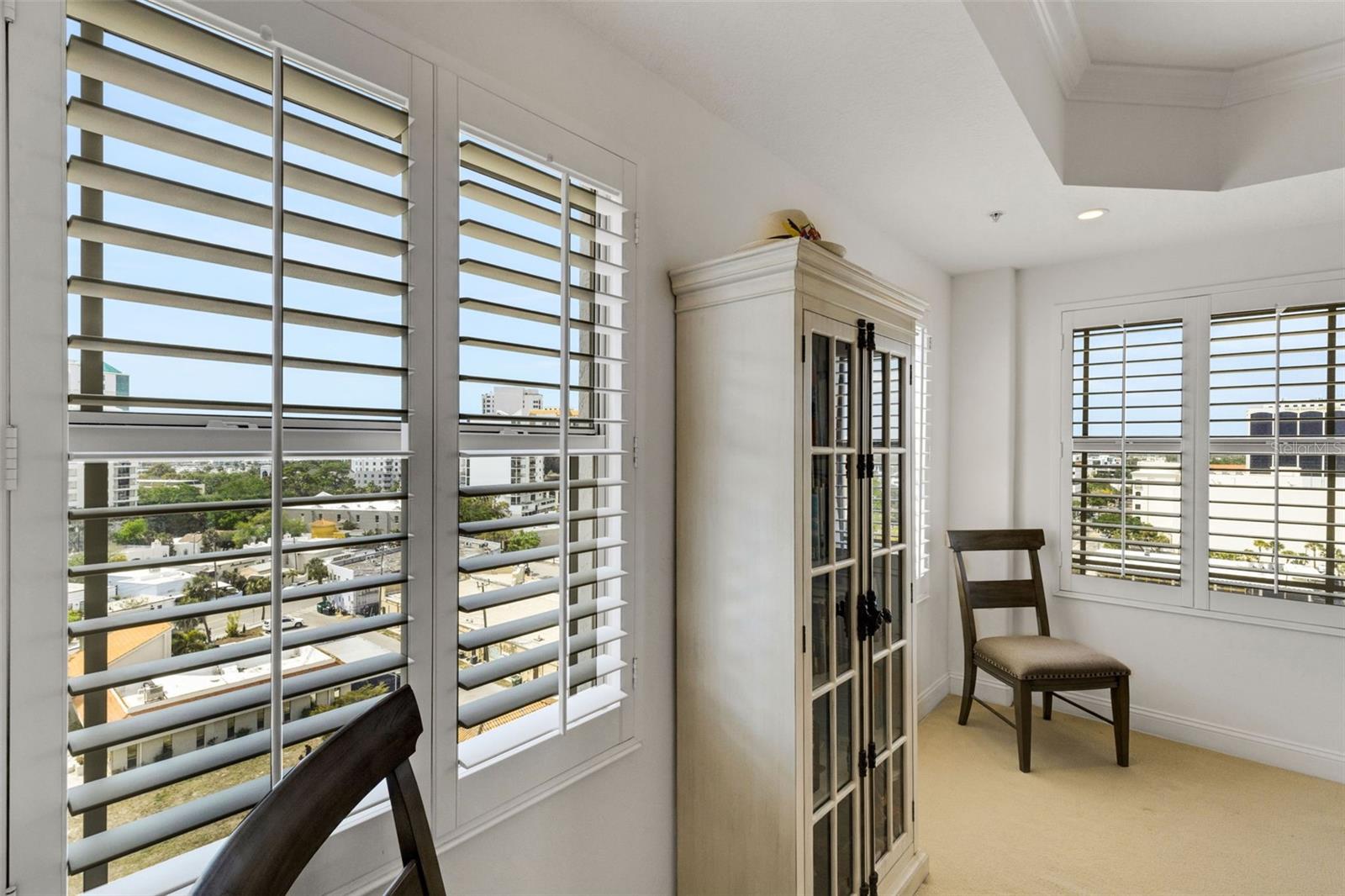 Image 58 of 98 For 505 Orange Avenue 901