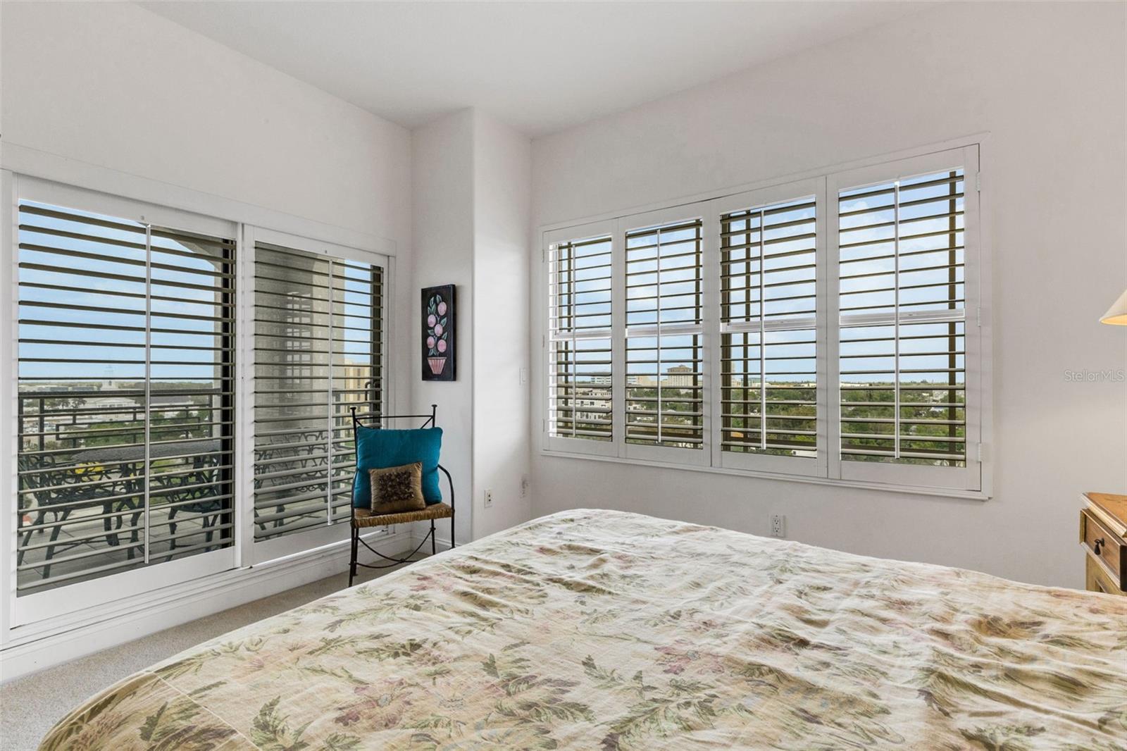 Image 65 of 98 For 505 Orange Avenue 901