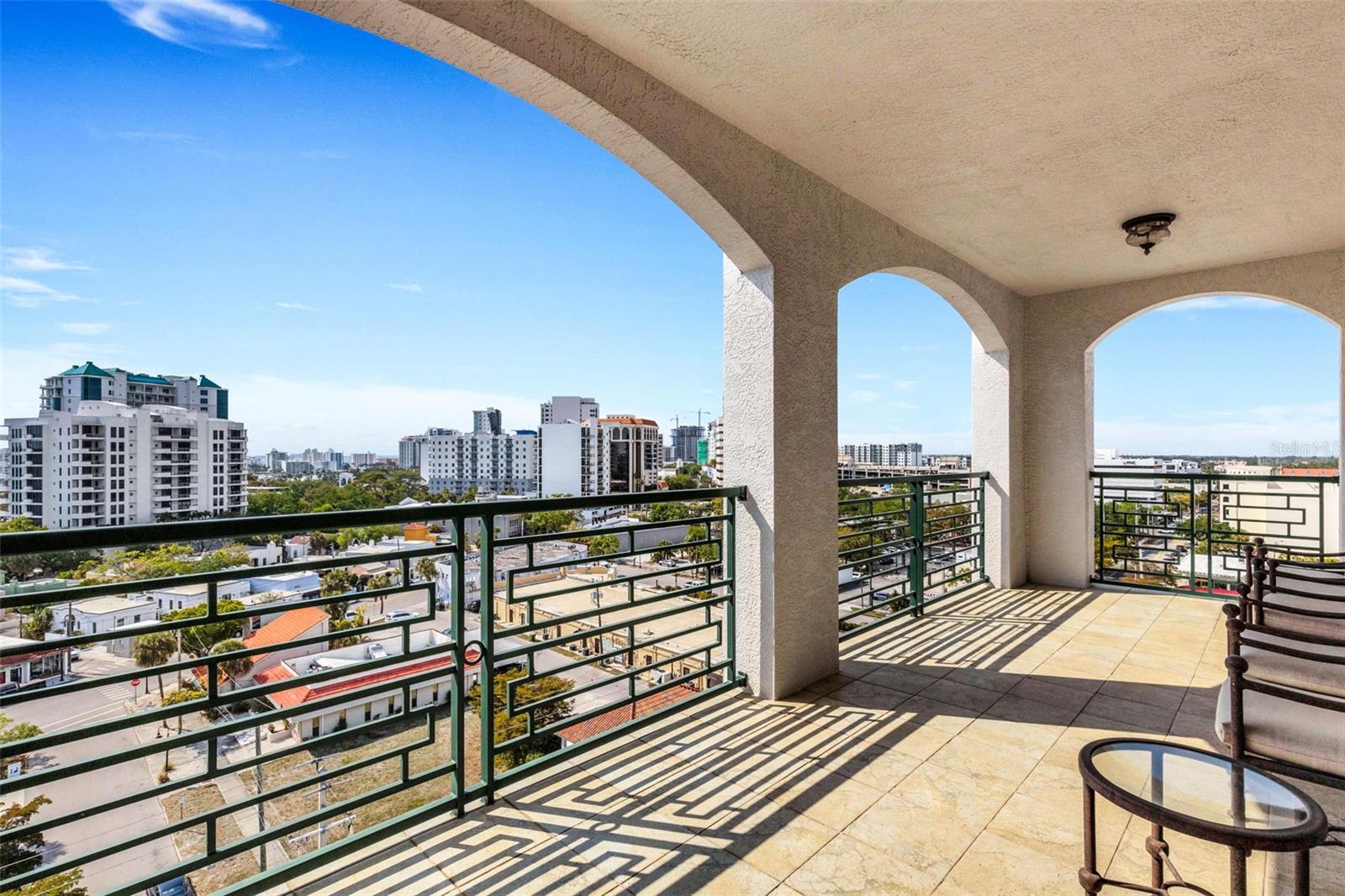 Image 72 of 98 For 505 Orange Avenue 901