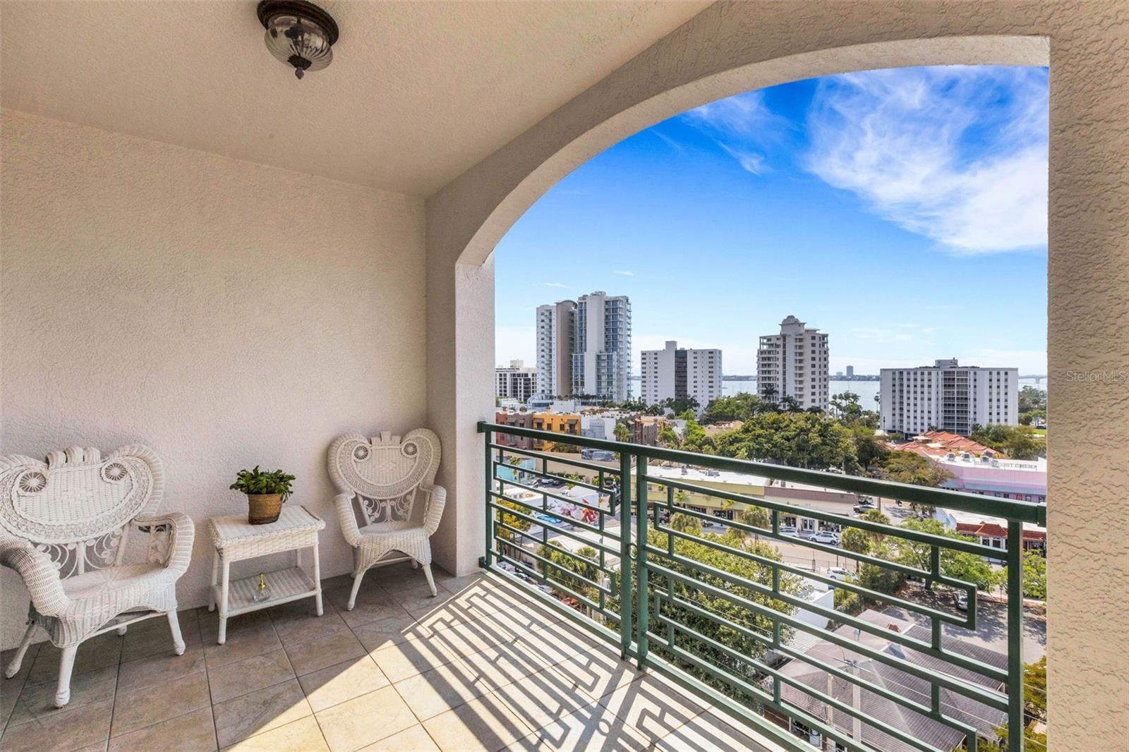 Image 78 of 98 For 505 Orange Avenue 901