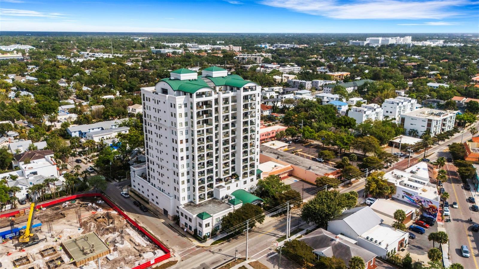 Image 81 of 98 For 505 Orange Avenue 901