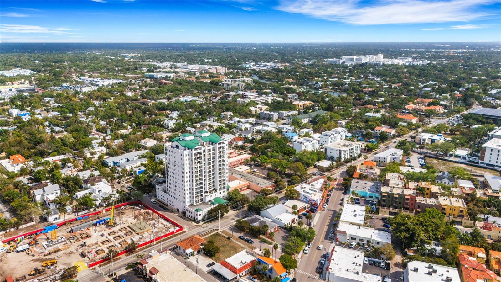 Image 82 of 98 For 505 Orange Avenue 901