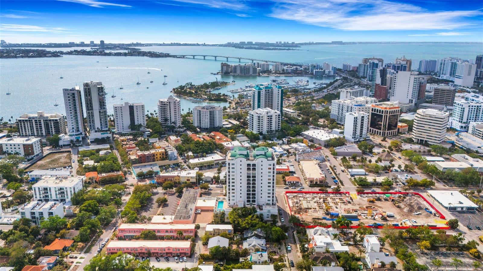 Image 85 of 98 For 505 Orange Avenue 901