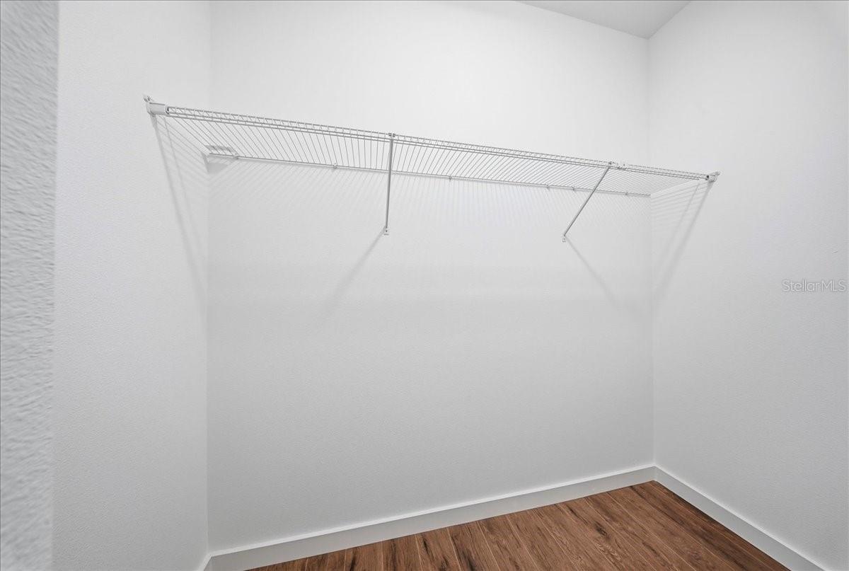 Image 39 of 42 For 6464 Ohio Road