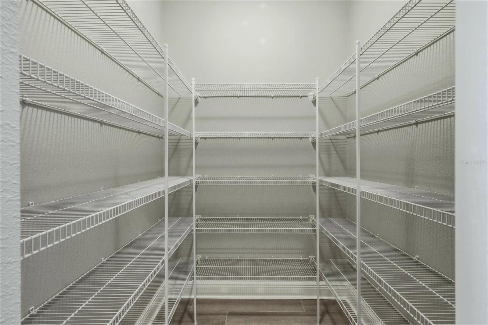 Listing photo id 19 for 10429 Crooked Creek Court