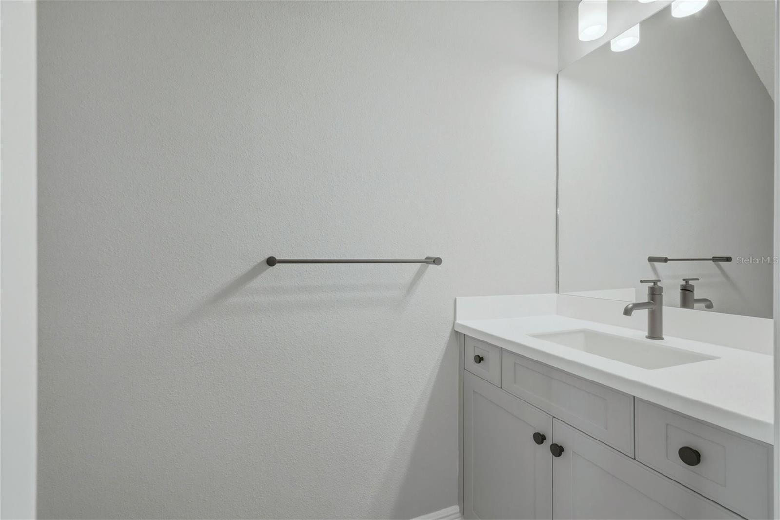 Listing photo id 21 for 10429 Crooked Creek Court