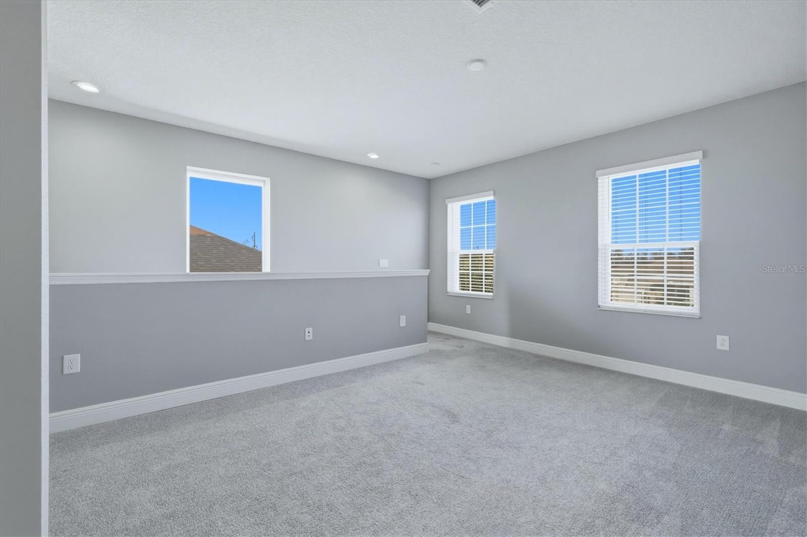 Listing photo id 24 for 10429 Crooked Creek Court