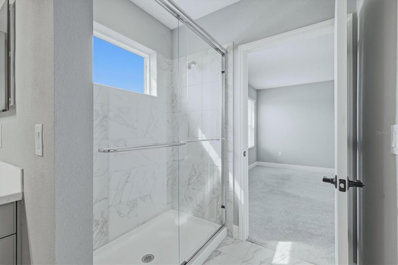 Listing photo id 31 for 10429 Crooked Creek Court