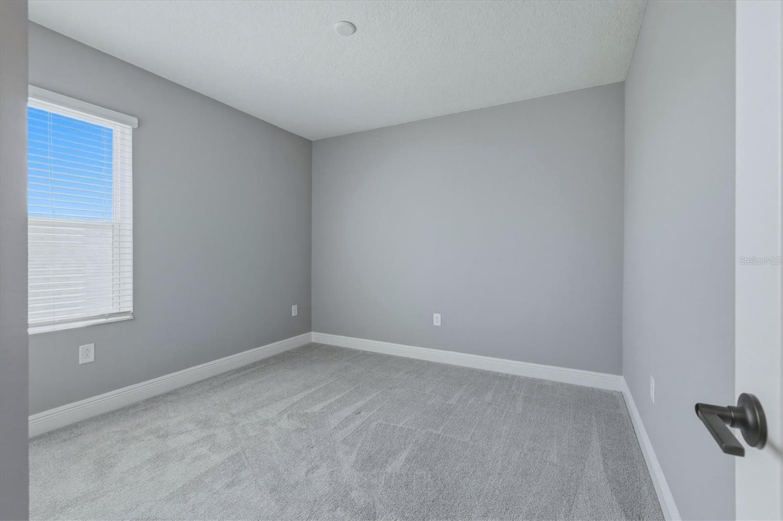 Listing photo id 36 for 10429 Crooked Creek Court