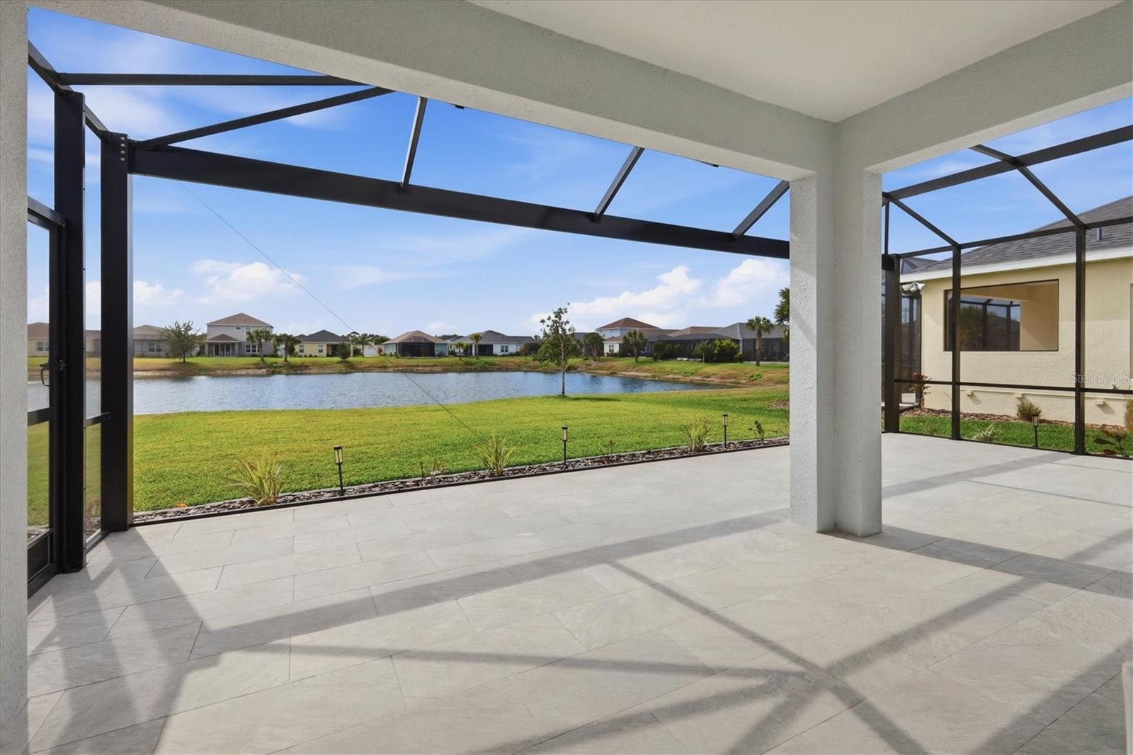 Listing photo id 39 for 10429 Crooked Creek Court