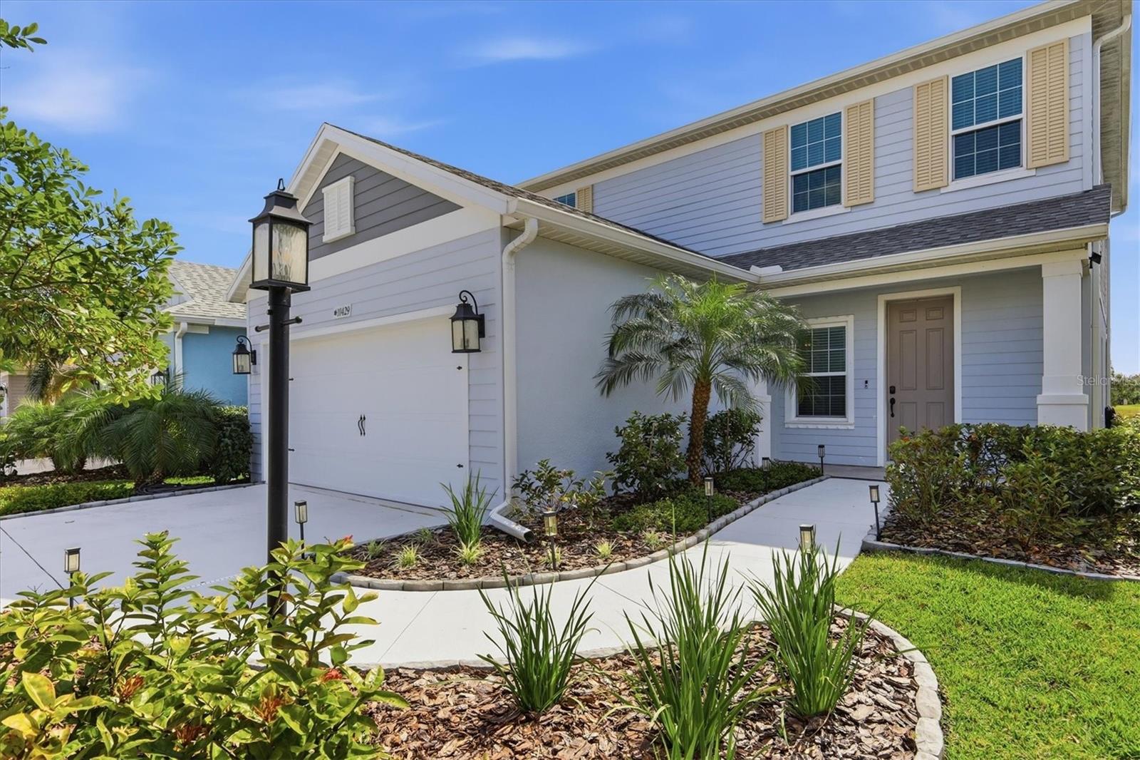 Listing photo id 3 for 10429 Crooked Creek Court