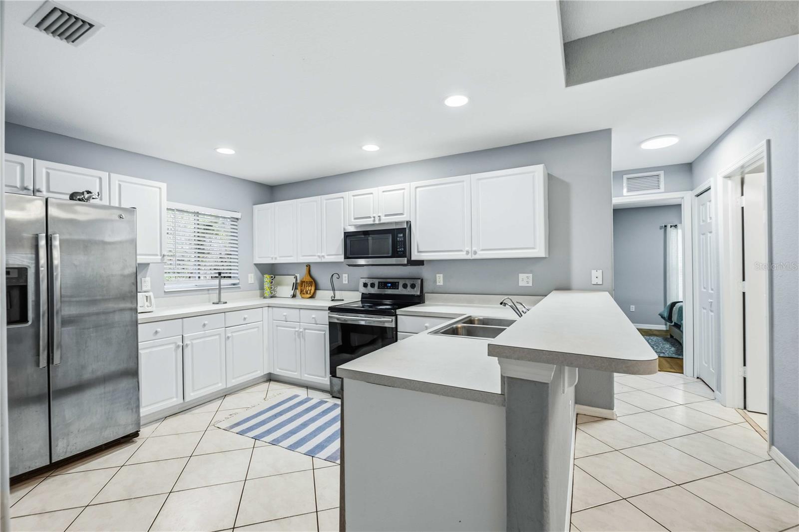 Image 11 of 33 For 1360 Nora Lane