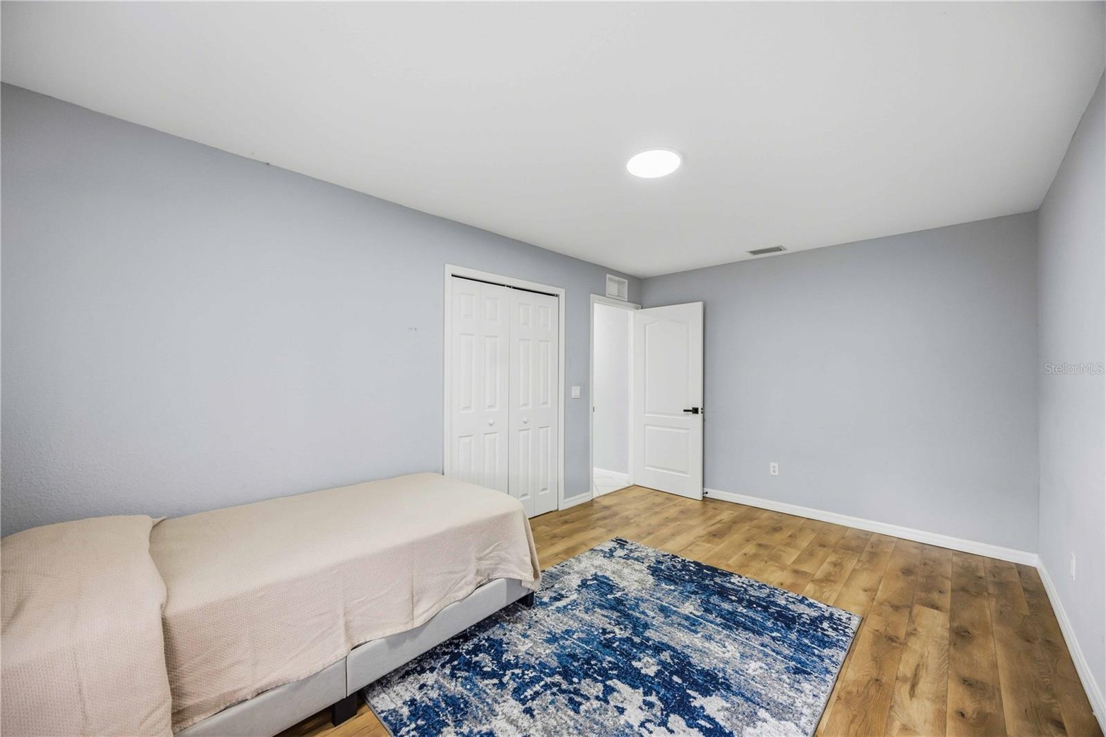 Image 25 of 33 For 1360 Nora Lane