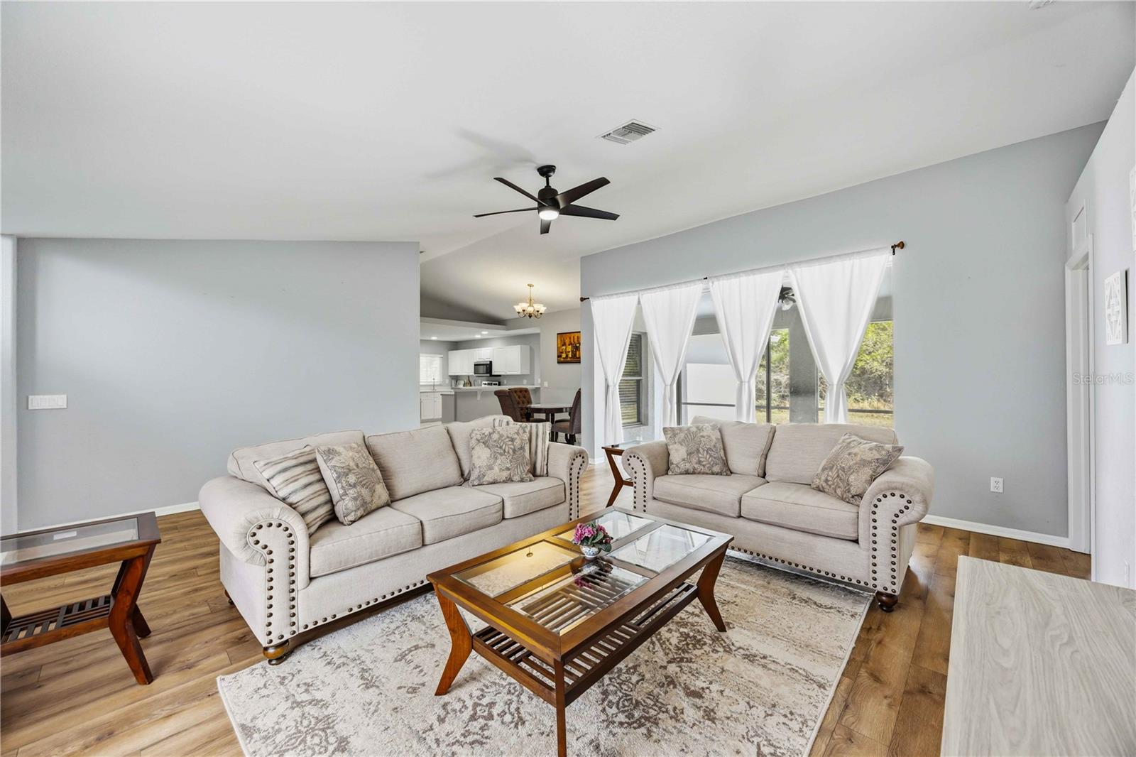 Image 7 of 33 For 1360 Nora Lane