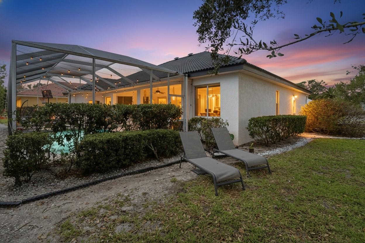 Image 37 of 72 For 7215 Coachlight Street