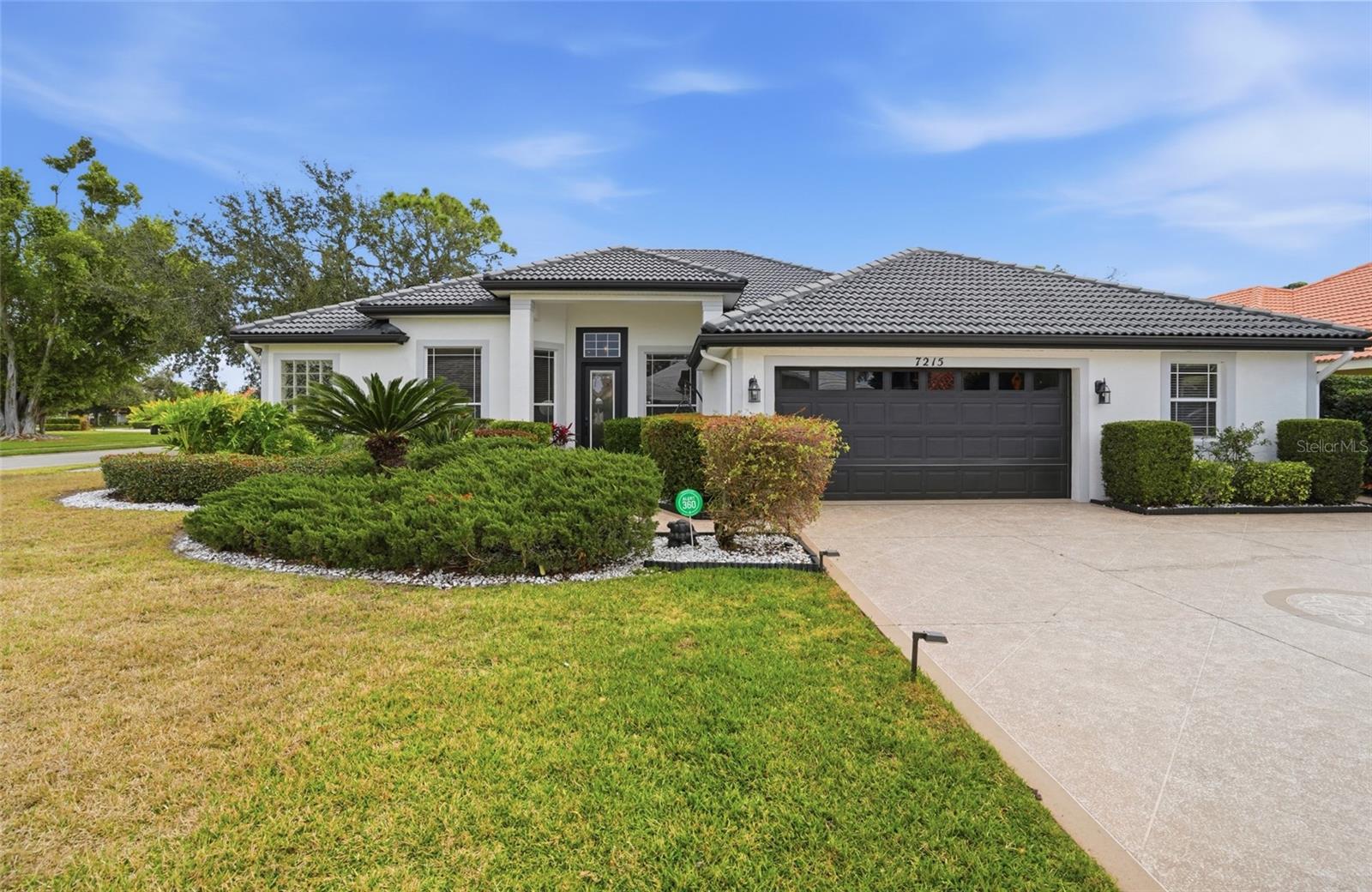 Image 43 of 72 For 7215 Coachlight Street