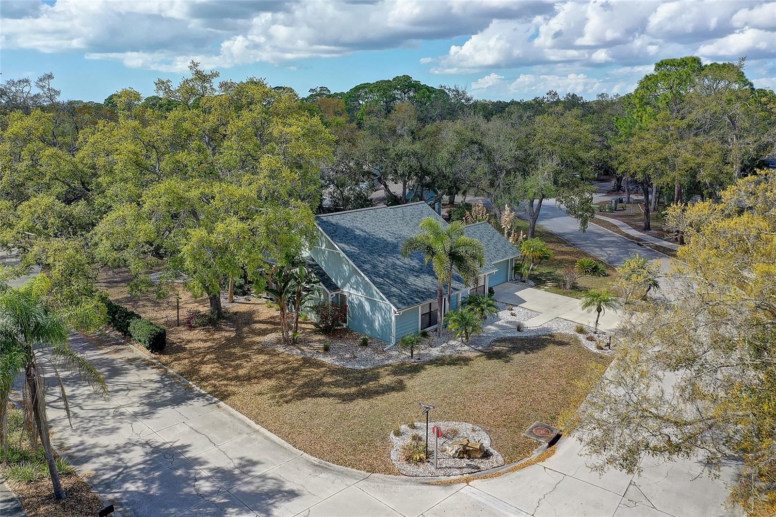 Listing photo id 44 for 3696 Quiet Pond Lane