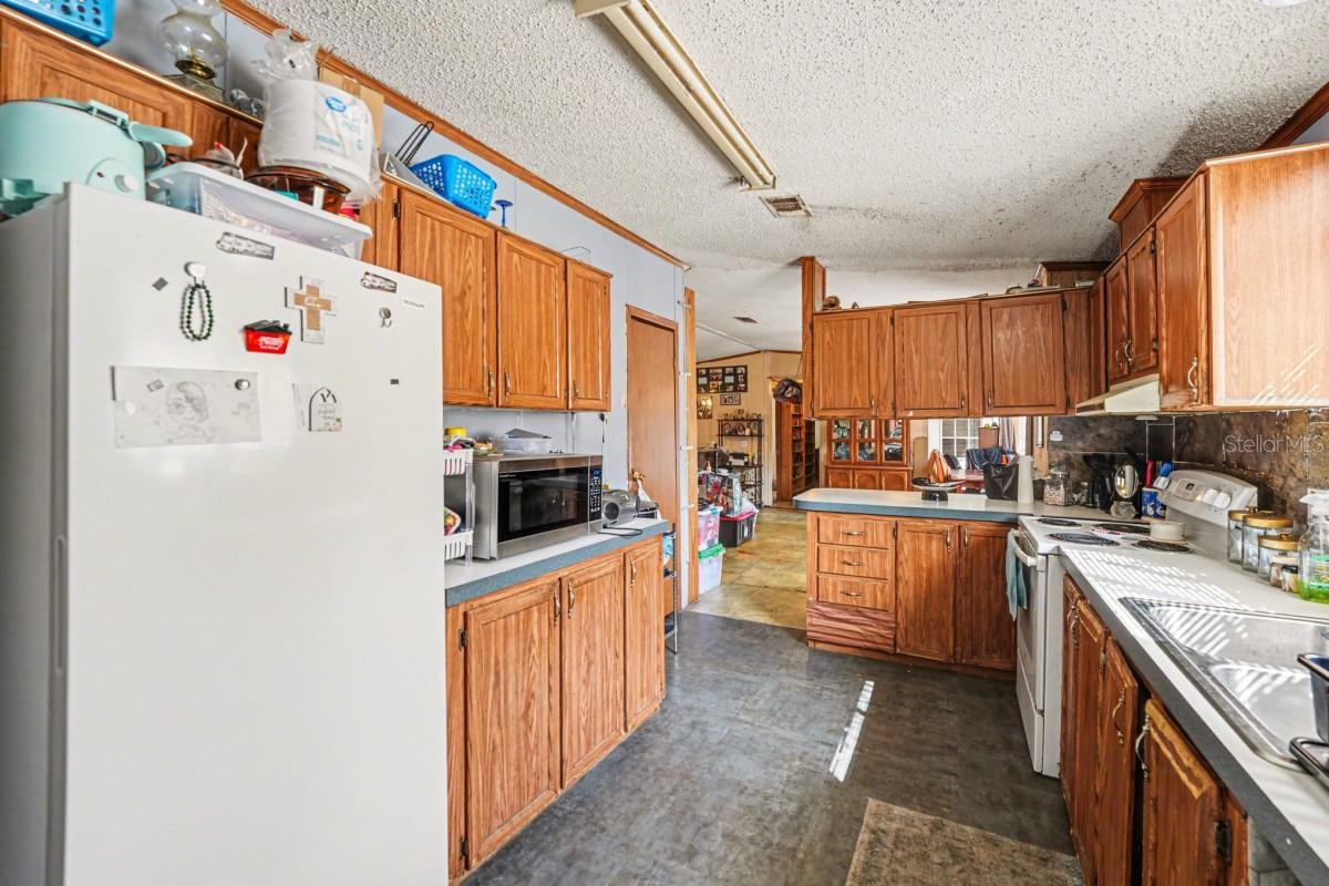 Image 6 of 21 For 5035 Heritage Trail