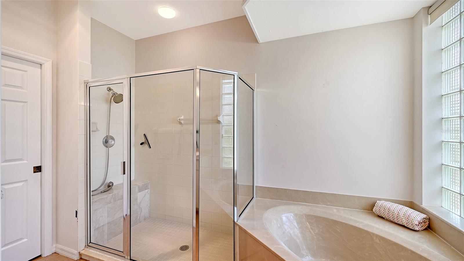 Image 23 of 55 For 7318 Windemere Lane