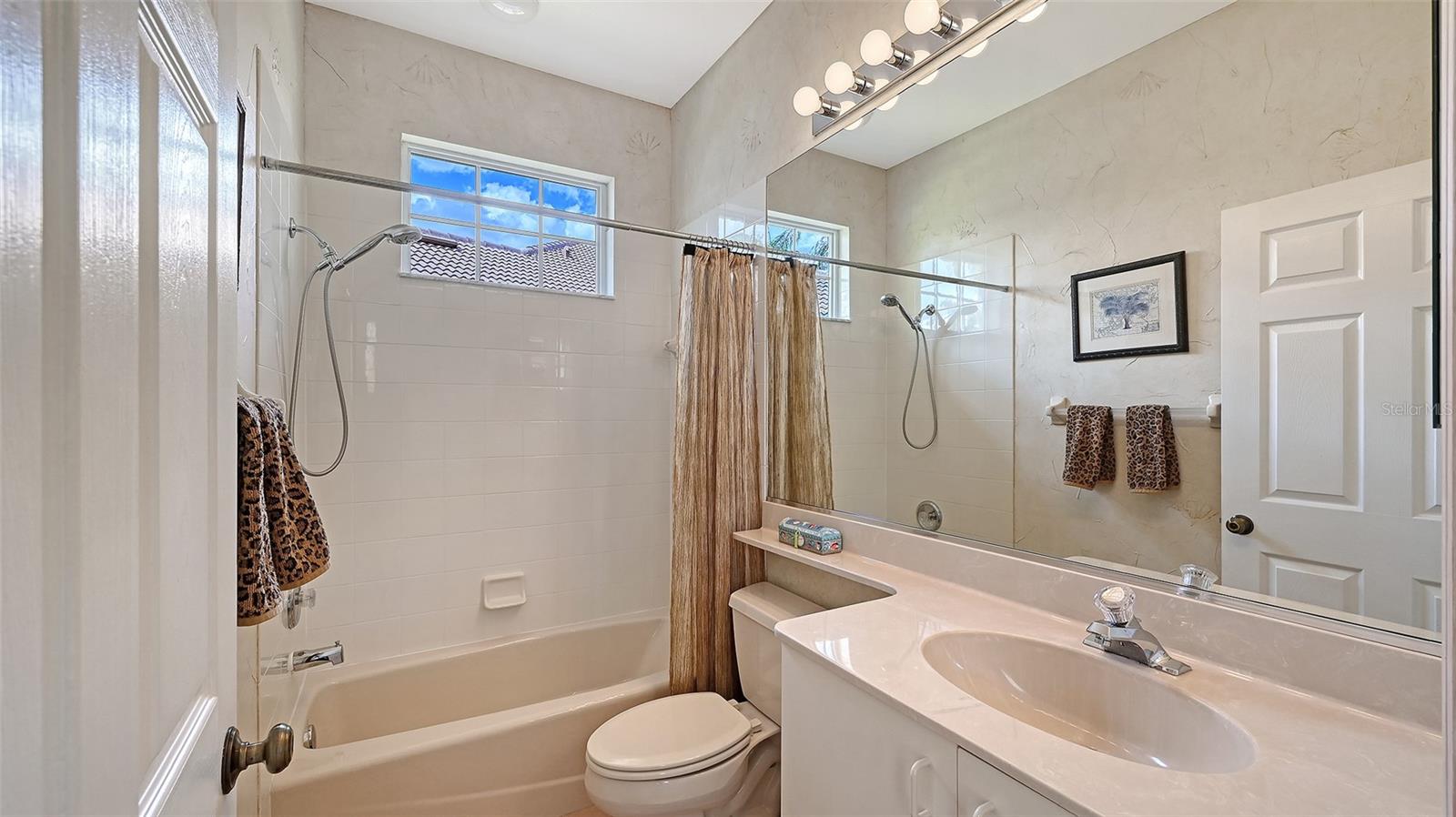 Image 27 of 55 For 7318 Windemere Lane