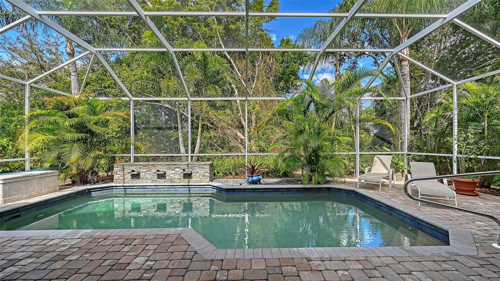 Image 33 of 55 For 7318 Windemere Lane