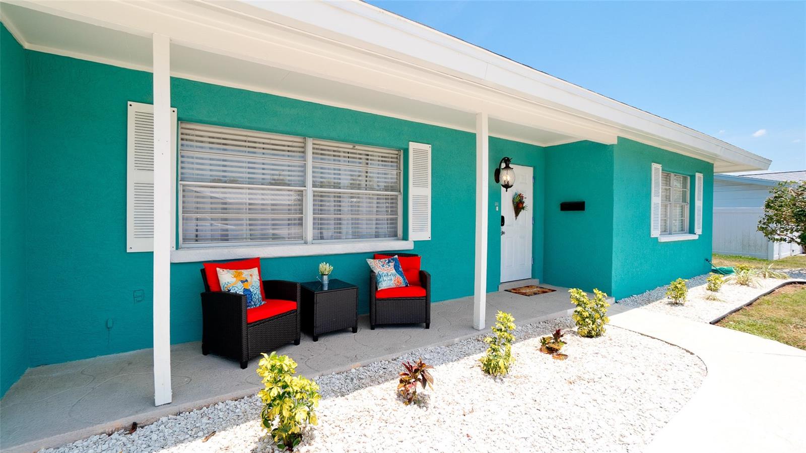 Image 2 of 46 For 4010 18th Avenue W