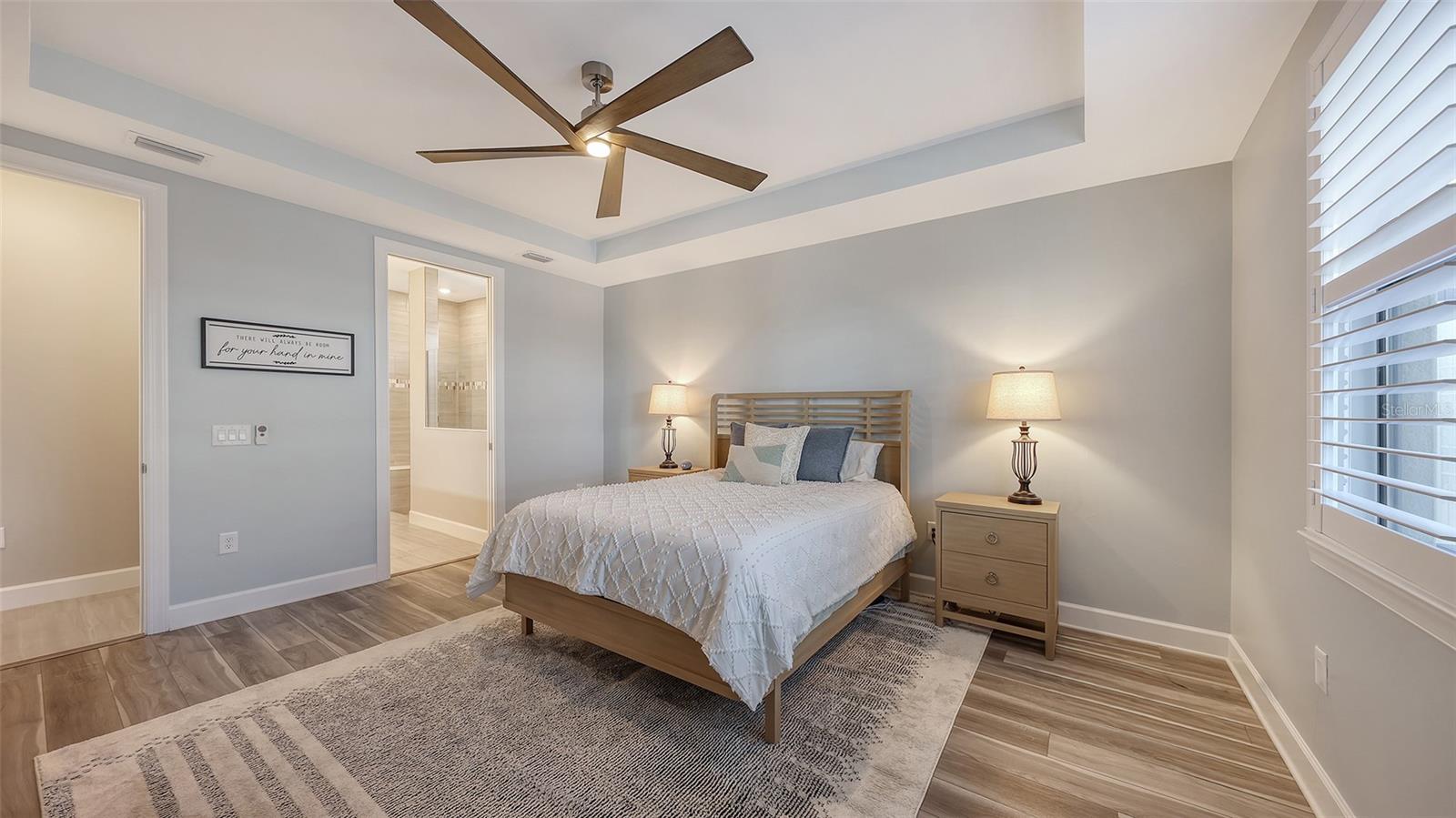 Image 21 of 65 For 7675 Summerland Cove