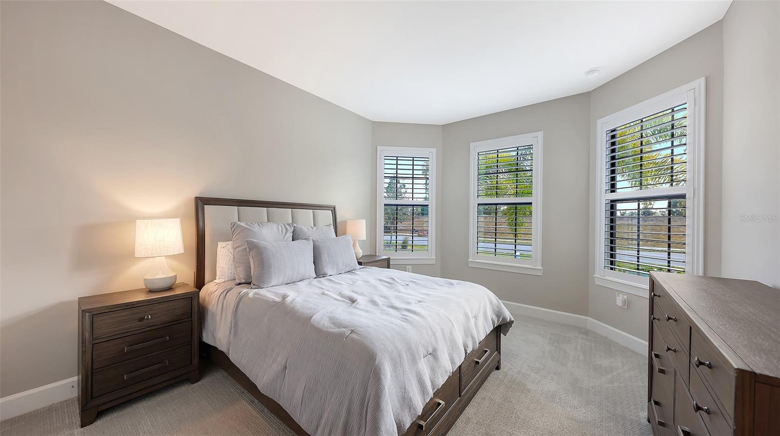 Image 26 of 65 For 7675 Summerland Cove