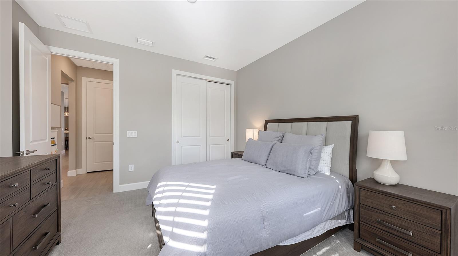 Image 27 of 65 For 7675 Summerland Cove