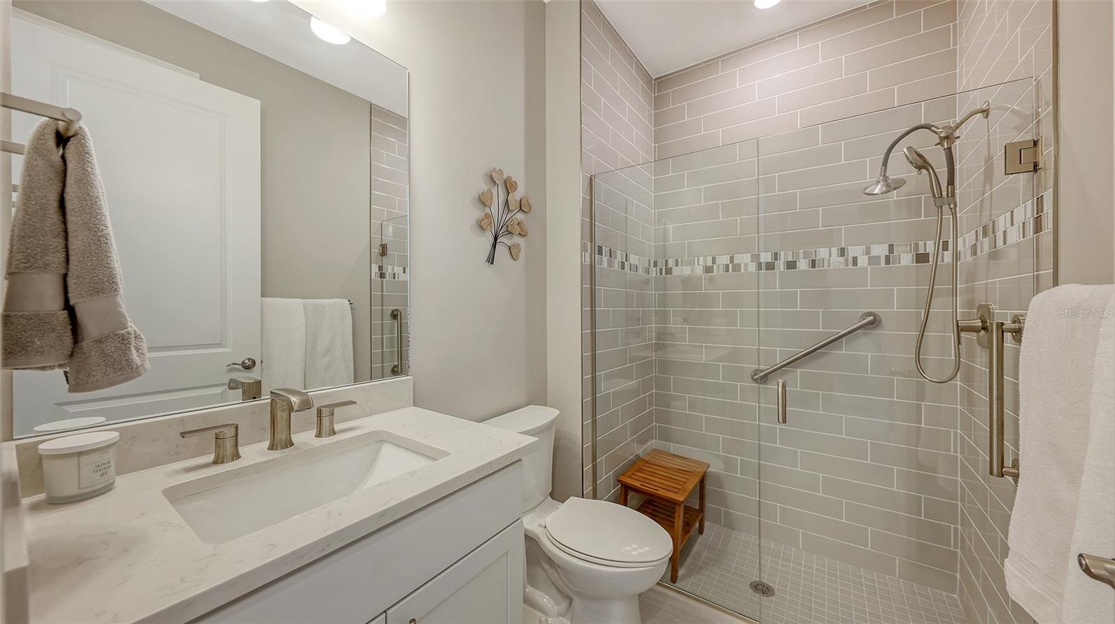 Image 31 of 65 For 7675 Summerland Cove