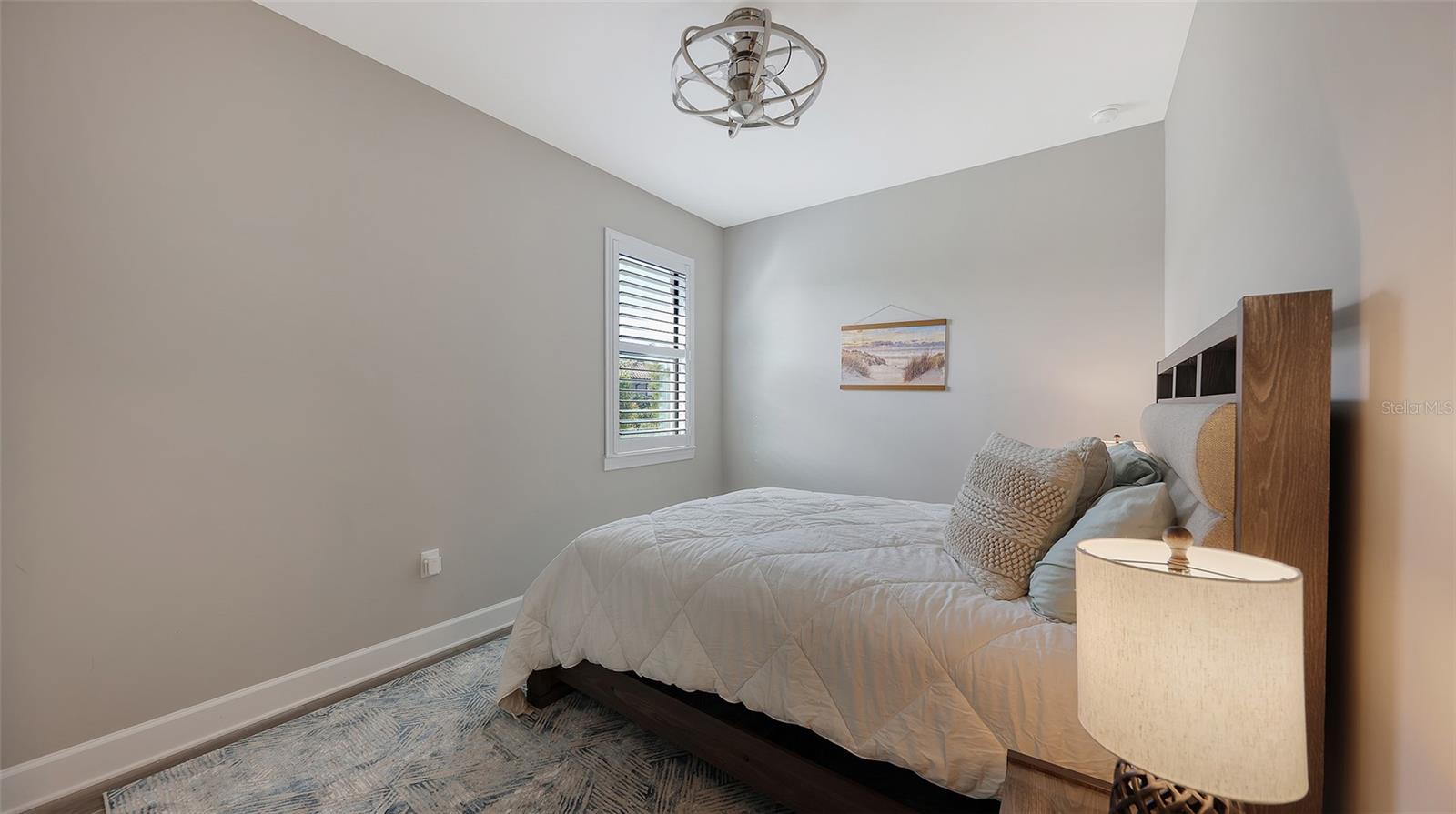 Image 32 of 65 For 7675 Summerland Cove