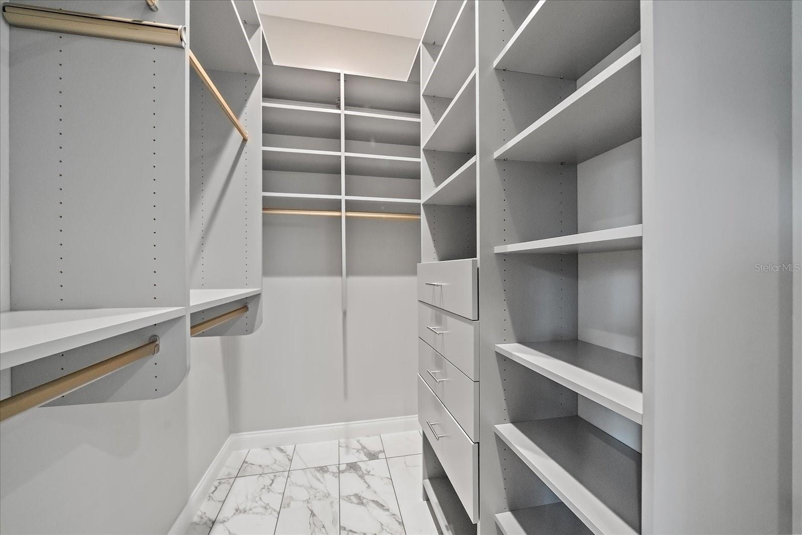 Image 12 of 61 For 2207 Wisteria Street