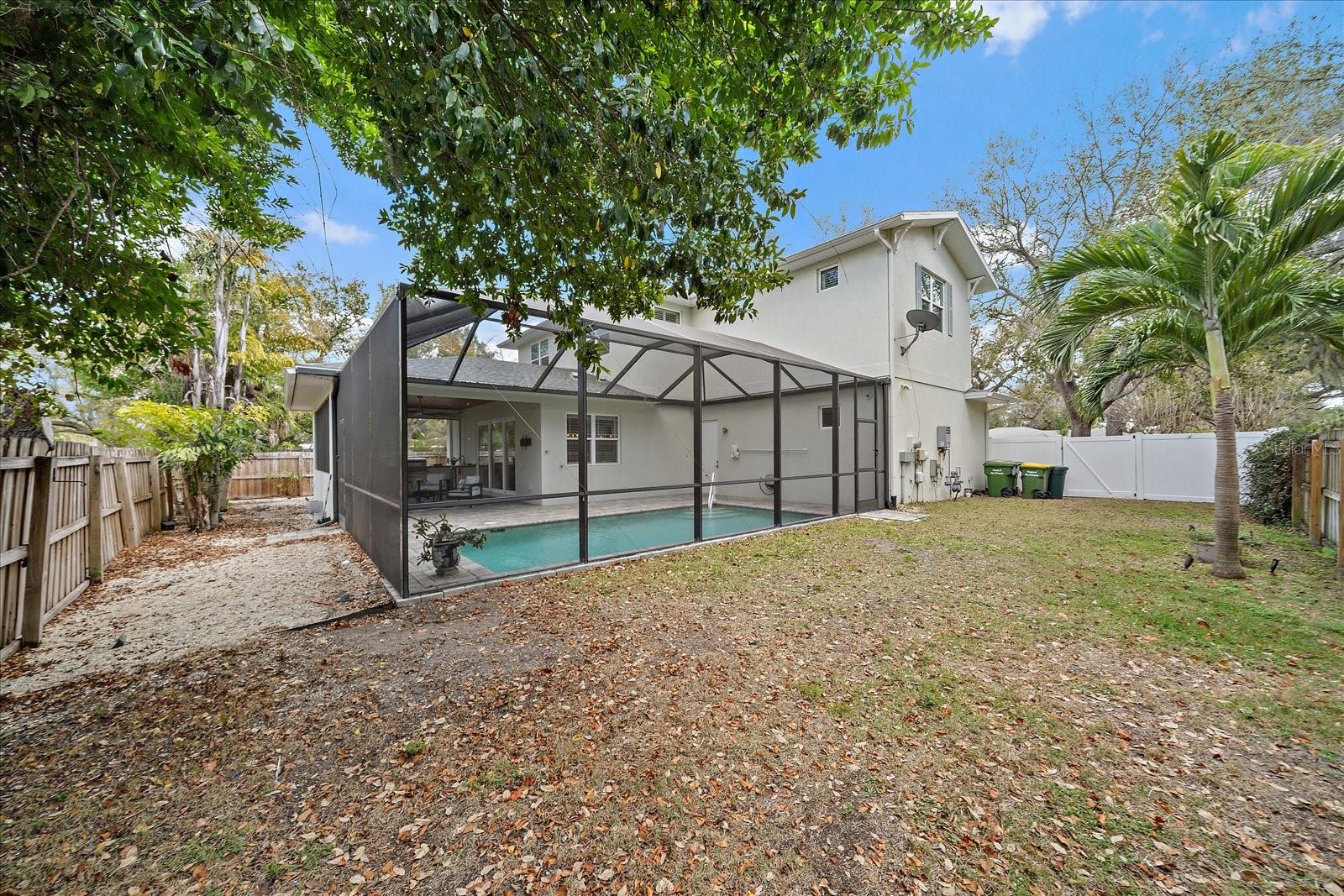 Image 35 of 61 For 2207 Wisteria Street