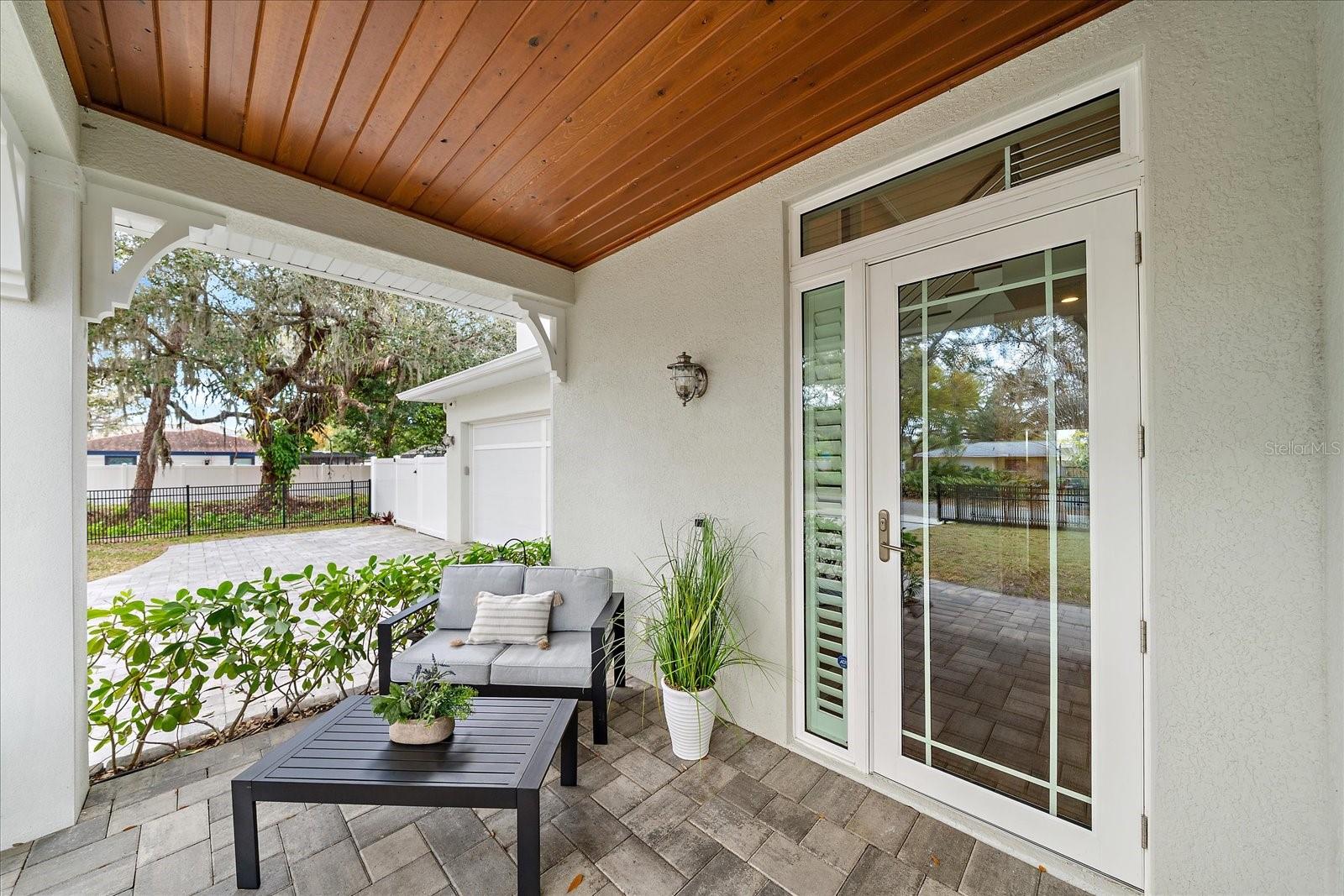 Image 6 of 61 For 2207 Wisteria Street