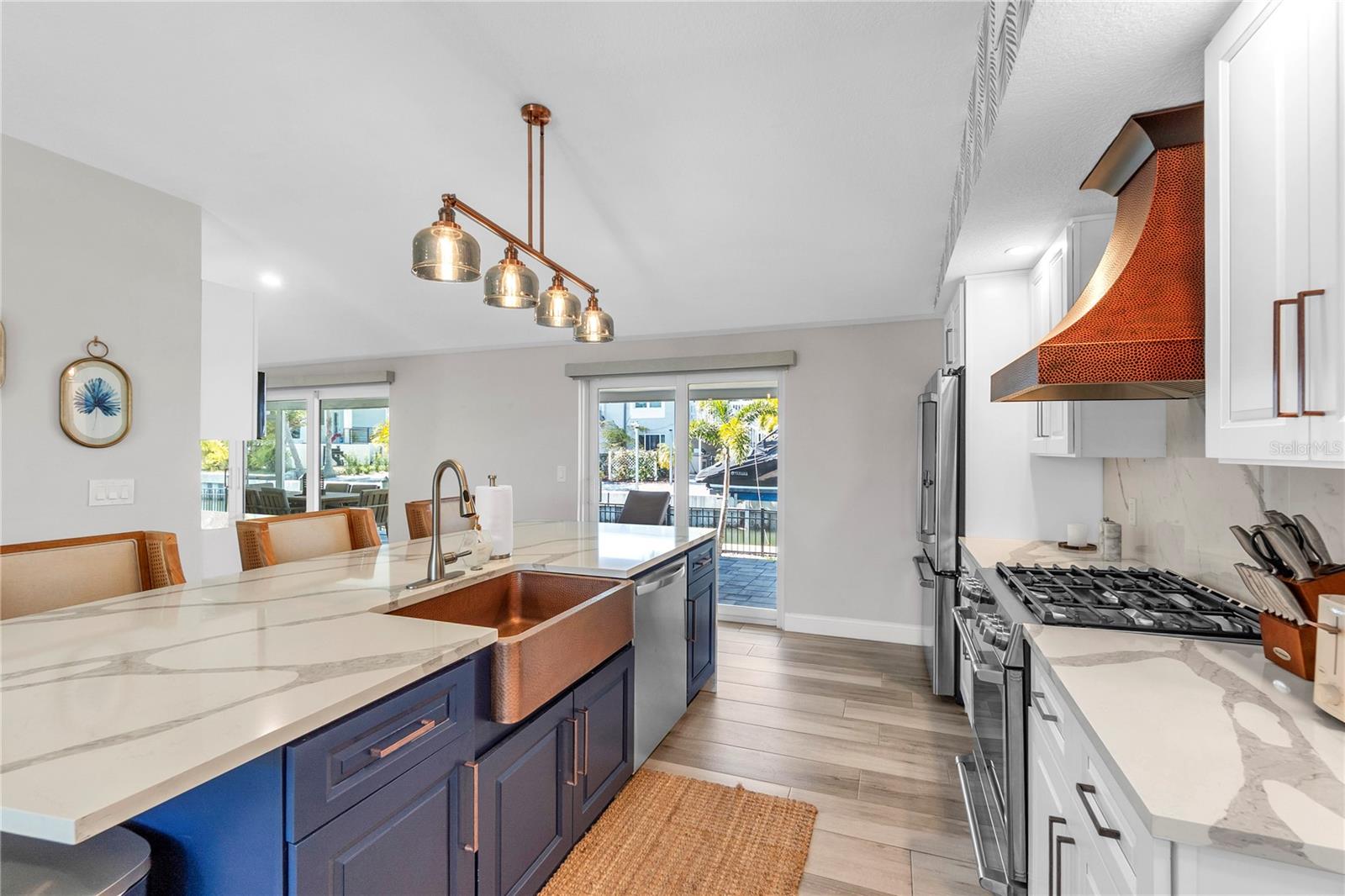 Image 19 of 65 For 765 Saint Judes Drive N